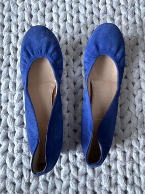 J. Crew Cece Blue Suede Flats, size 9